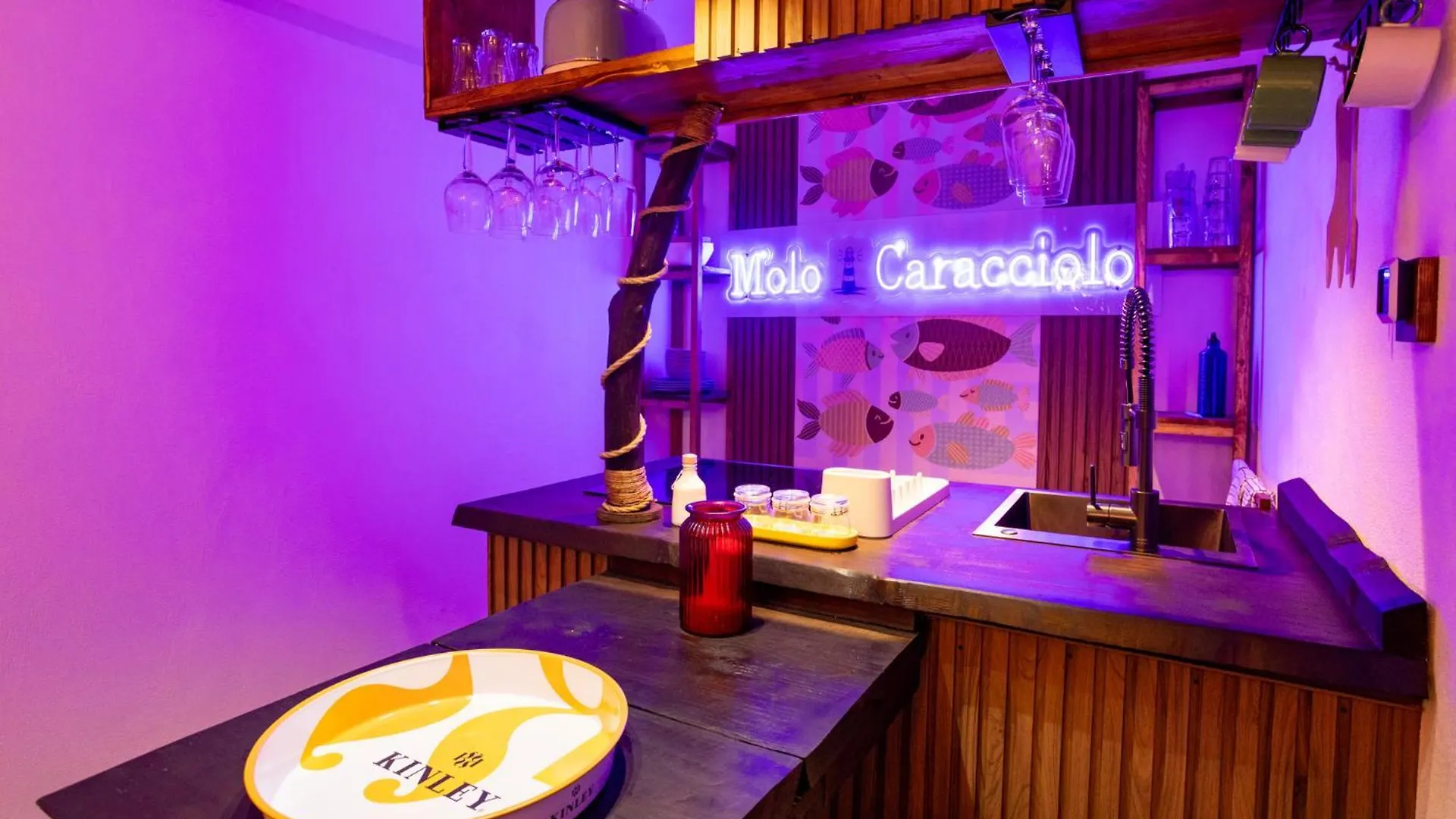 Molo Caracciolo Apartment Naples