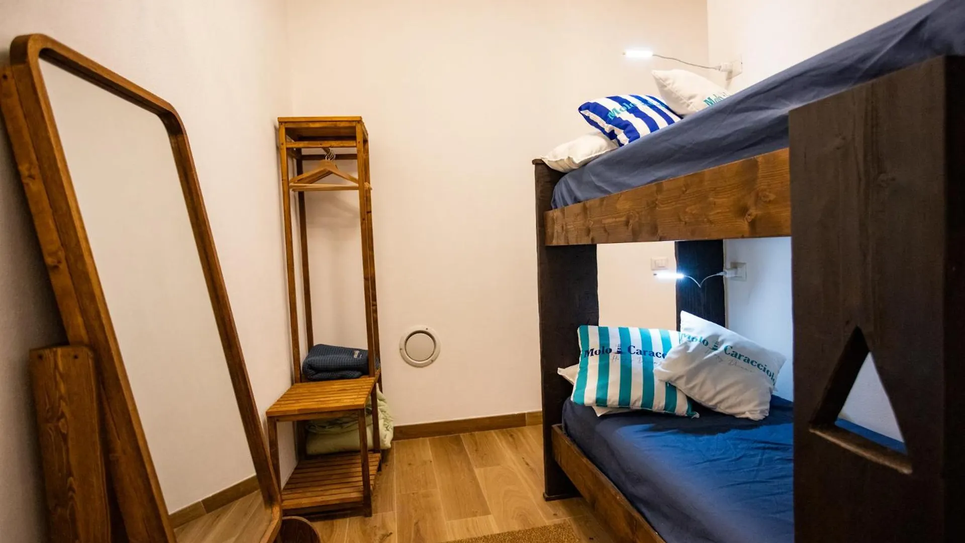 Molo Caracciolo Appartement Napels