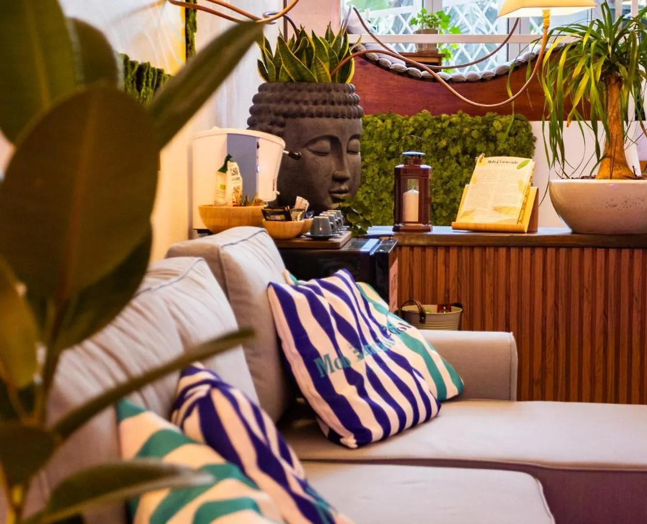 Molo Caracciolo Apartment Naples